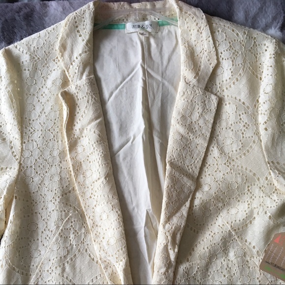 Taylor & Sage Cotton Blazer - Picture 5 of 7